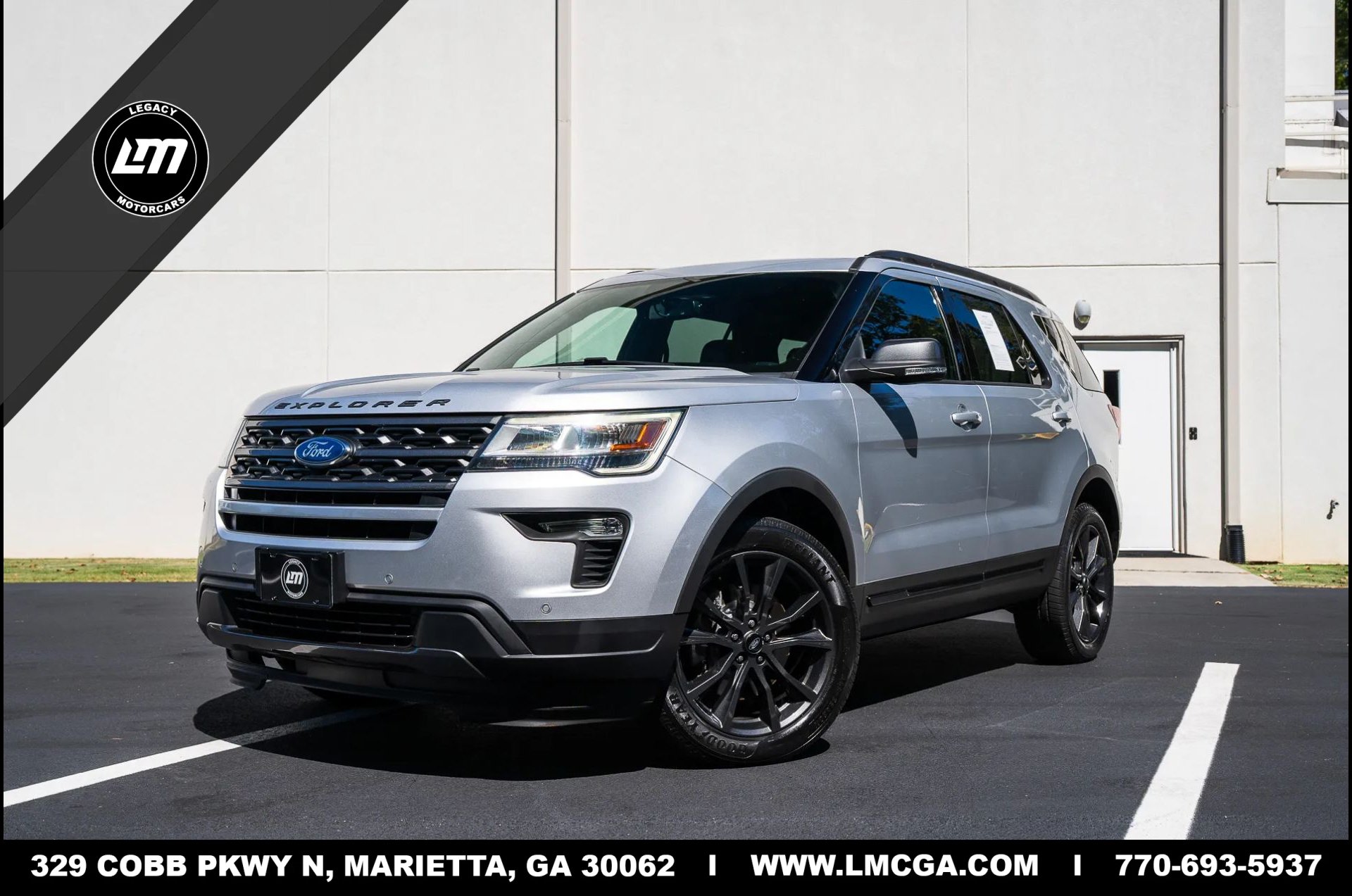 Used 2018 Ford Explorer XLT w/ Equipment Group 202A AWD/4WD image 1