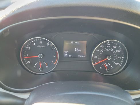 Used 2022 Kia Sportage LX image 14