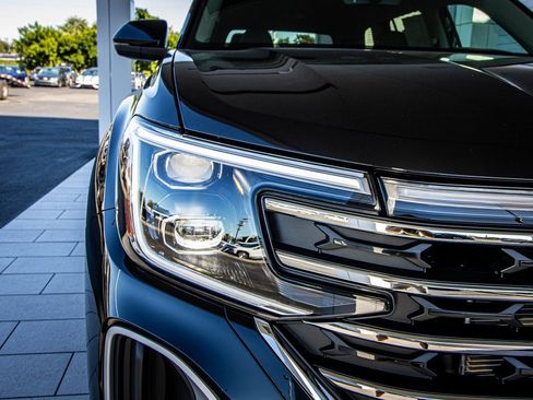 New 2026 Volkswagen Atlas SE image 6