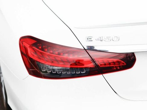Used 2023 Mercedes-Benz E 450 4MATIC Sedan image 30