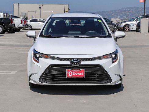 Used 2024 Toyota Corolla LE FWD image 2