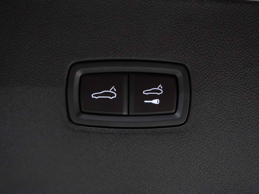 Certified 2026 Porsche Cayenne Coupe AWD/4WD image 14