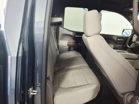 Used 2021 GMC Sierra 1500 SLE w/ X31 Off-Road Package AWD/4WD image 11
