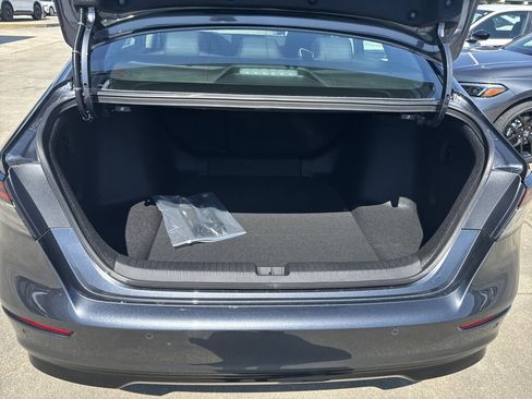 New 2025 Honda Accord EX-L image 6