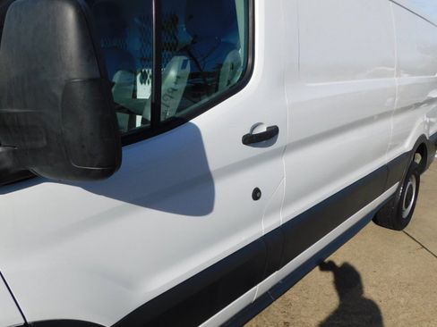 Used 2016 Ford Transit 250 148 Low Roof image 10