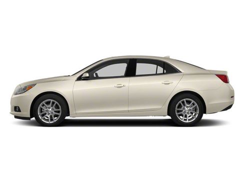 Used 2013 Chevrolet Malibu Eco w/ Leather Package FWD image 3