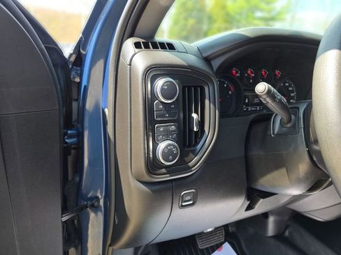 Certified 2025 GMC Sierra 3500 Pro w/ 1SA Pro Safety Plus Package AWD/4WD image 19
