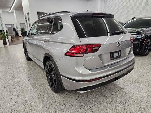 Used 2021 Volkswagen Tiguan SE AWD/4WD image 6