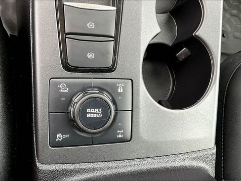 Used 2024 Ford Bronco Sport Badlands image 17