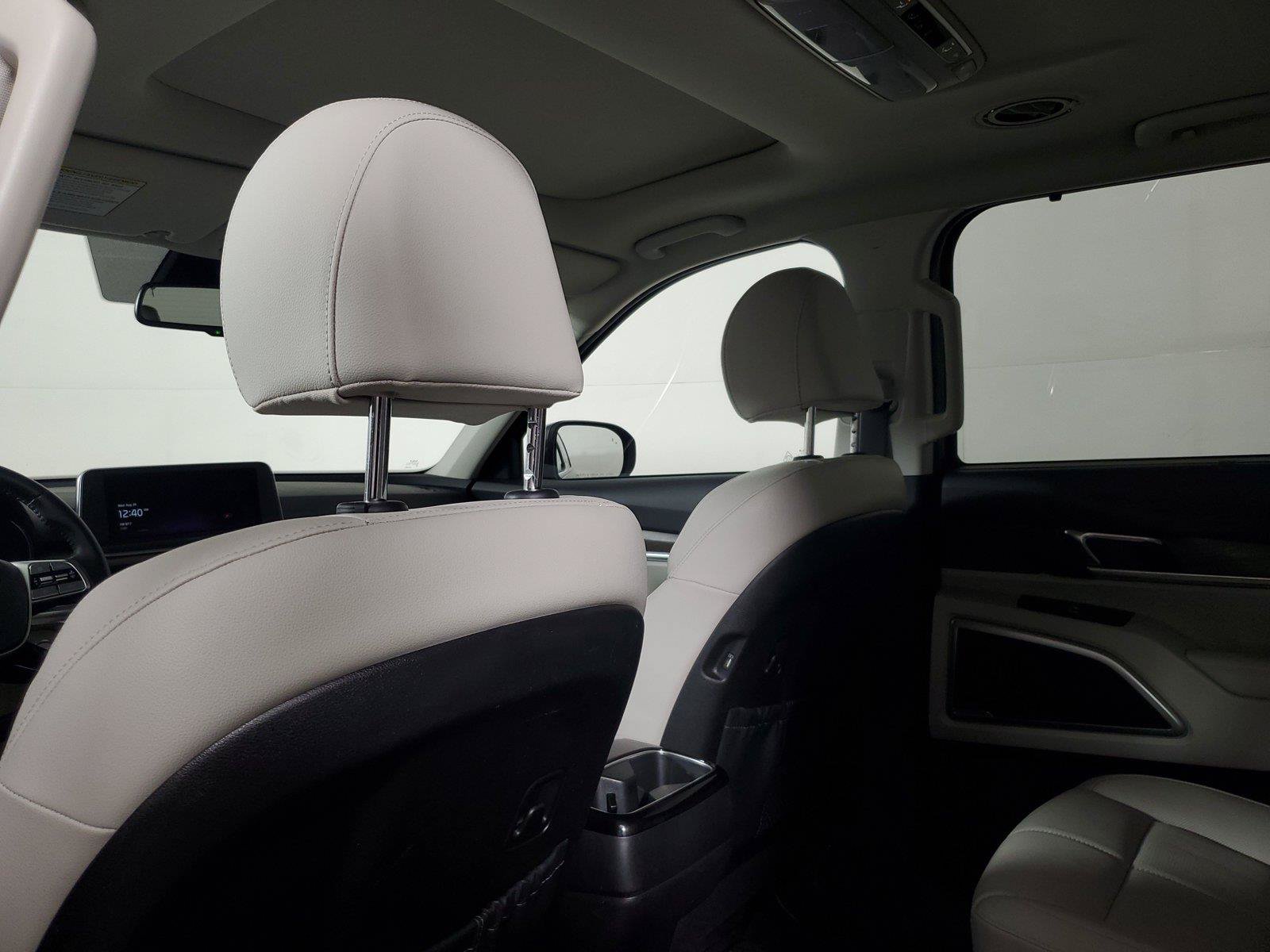 Used 2022 Kia Telluride EX w/ EX Premium Package FWD image 13
