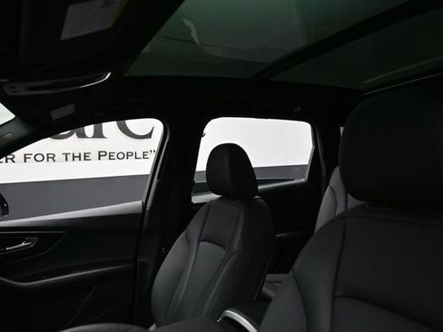 Used 2023 Audi Q7 2.0T Premium Plus w/ Premium Plus Package AWD/4WD image 18