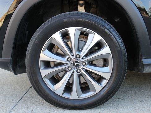 Used 2020 Mercedes-Benz GLE 350 4MATIC image 39