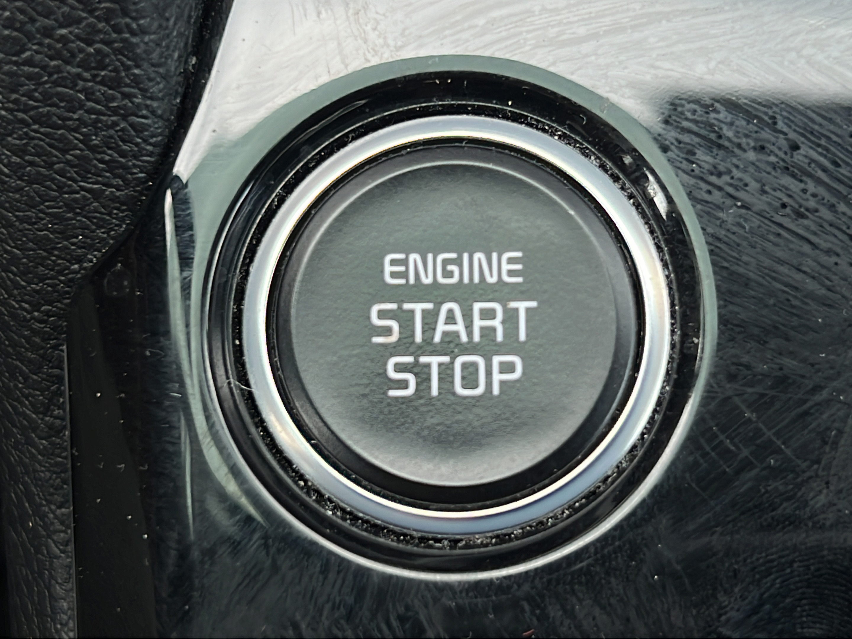 Certified 2025 Kia Sportage SX FWD image 27
