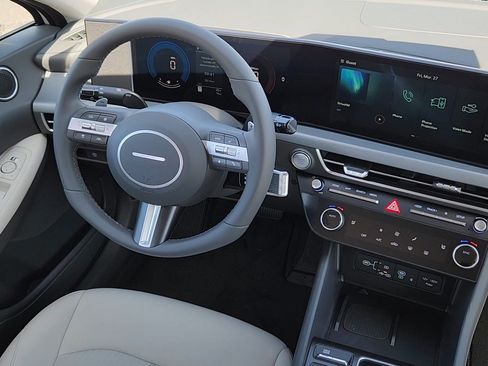 New 2026 Hyundai Sonata SEL image 5