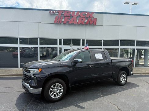 Used 2023 Chevrolet Silverado 1500 LT AWD/4WD image 1