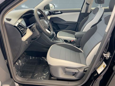 New 2026 Volkswagen Taos S image 5