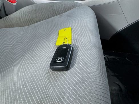 Used 2017 Honda Accord EX image 39