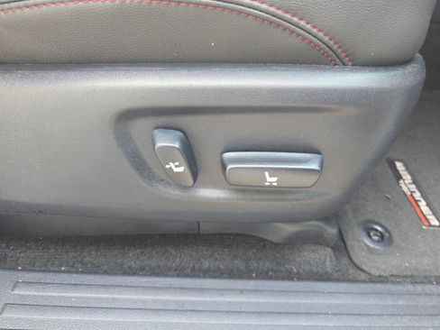 Used 2024 Toyota 4Runner TRD Off-Road Premium image 12