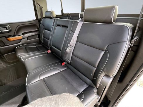 Used 2019 Chevrolet Silverado 3500 High Country w/ Duramax Plus Package image 27