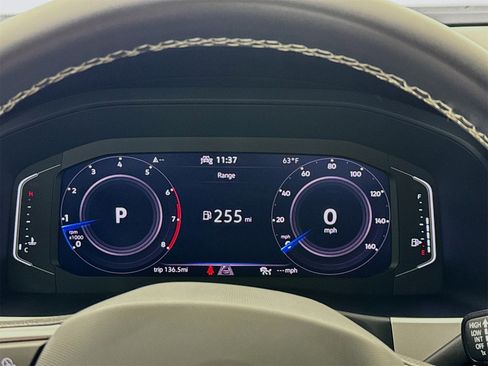 Used 2023 Volkswagen Atlas SE image 13