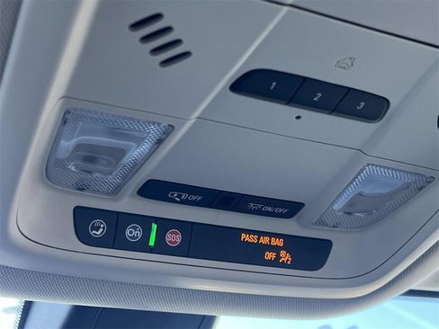 Certified 2024 Buick Enclave Essence image 25