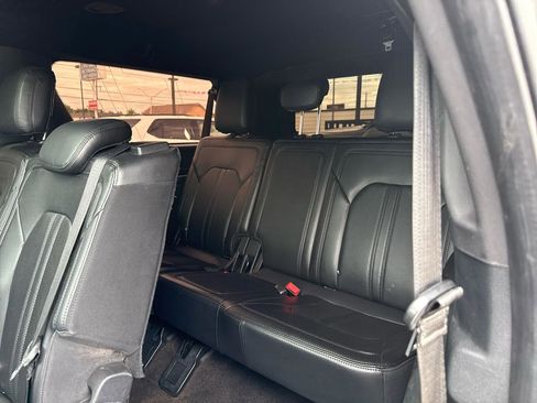 Used 2020 Ford Expedition Max Limited RWD image 18