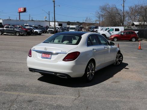 Used 2017 Mercedes-Benz C 300 4MATIC Sedan image 5
