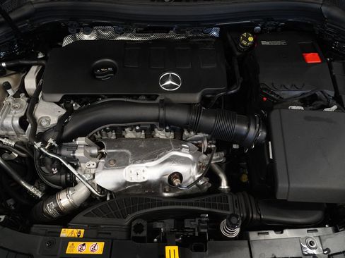 Certified 2023 Mercedes-Benz GLA 250 4MATIC image 30