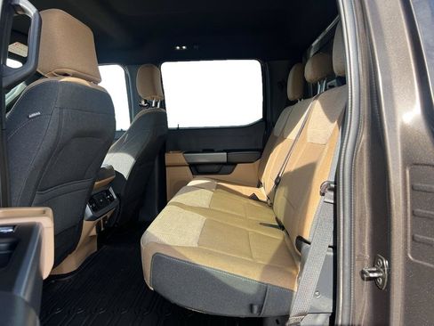 Used 2024 Ford F350 XLT w/ FX4 Off-Road Package AWD/4WD image 7