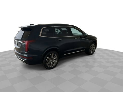 Certified 2025 Cadillac XT6 Premium Luxury image 8