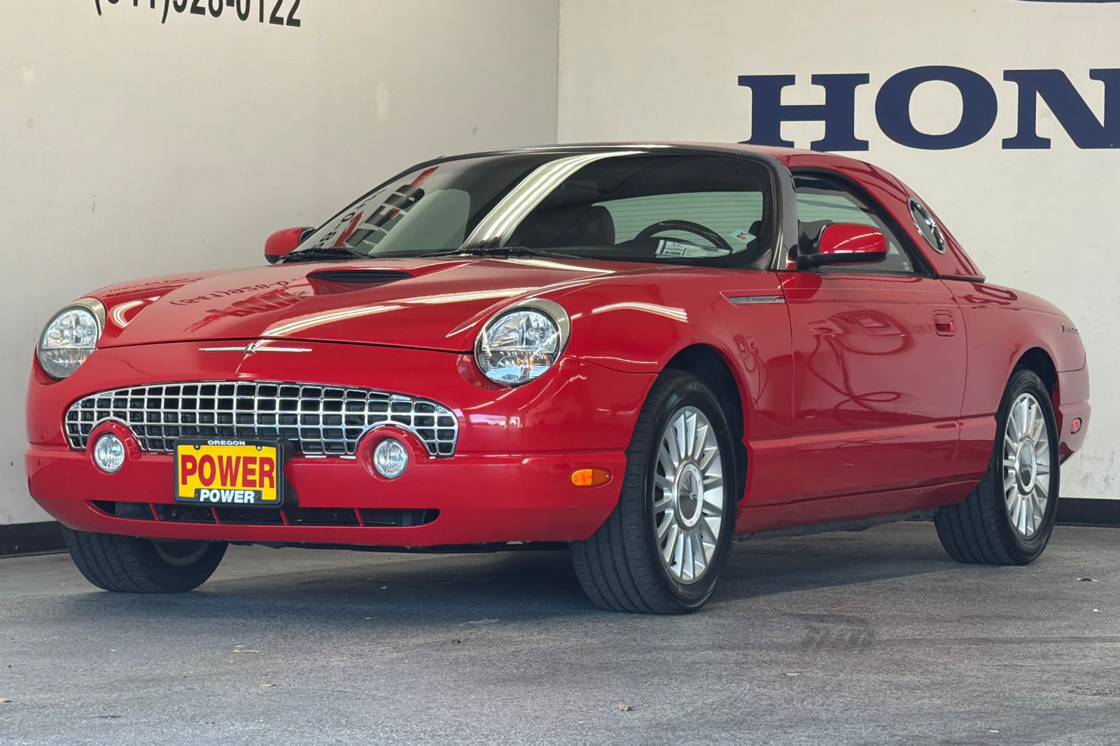 Used 2005 Ford Thunderbird RWD image 7