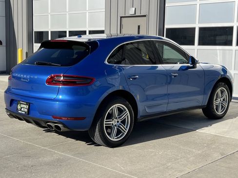 Used 2017 Porsche Macan S AWD/4WD image 9