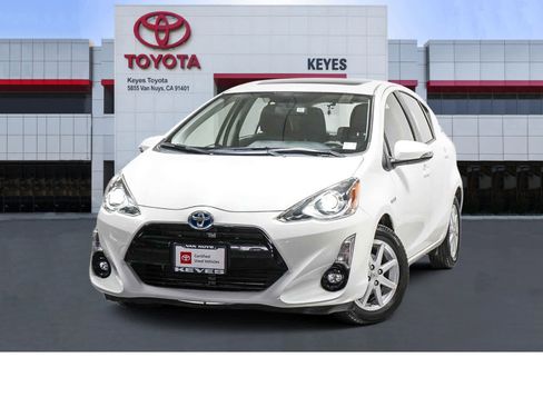 Certified 2016 Toyota Prius C Four image 1