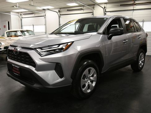 Certified 2024 Toyota RAV4 LE image 3