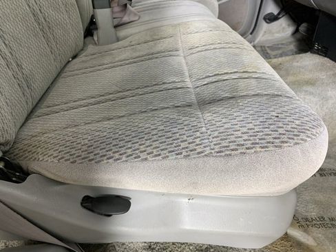 Used 1997 Ford F150 XLT image 19