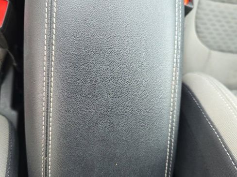 Used 2022 Ford Escape SE image 14