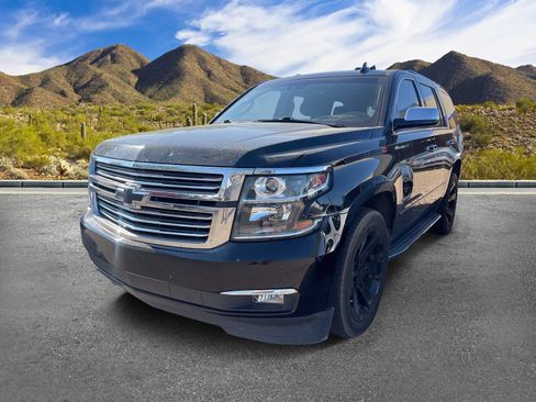 Used 2020 Chevrolet Tahoe Premier AWD/4WD image 2