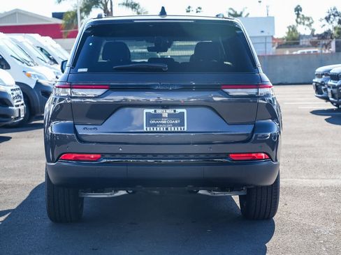 New 2025 Jeep Grand Cherokee Limited image 5