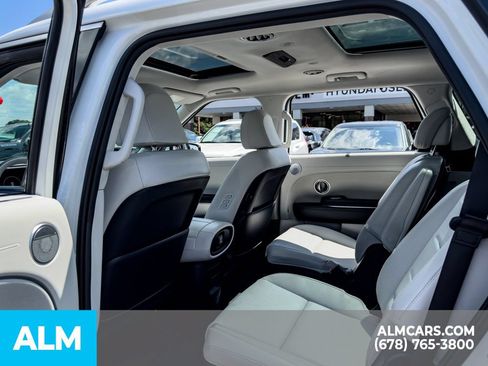 Used 2026 Hyundai Palisade Calligraphy AWD/4WD image 12