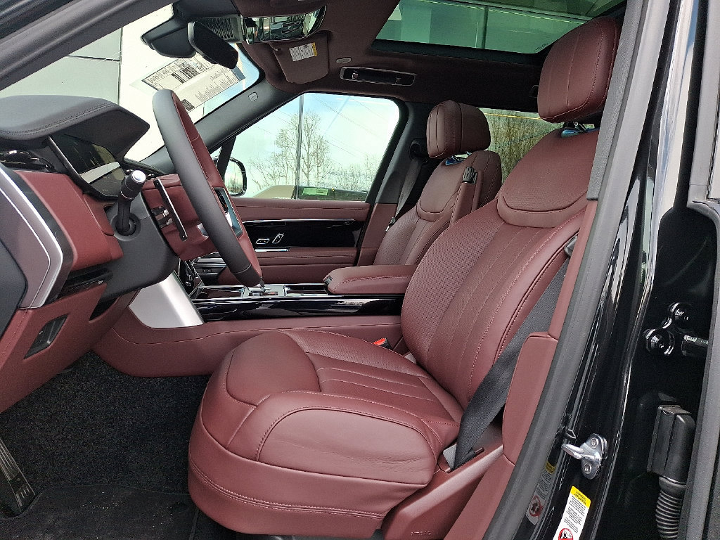 New 2026 Land Rover Range Rover SE AWD/4WD image 9