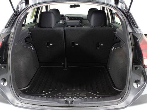 Certified 2023 Nissan Kicks SV FWD image 18