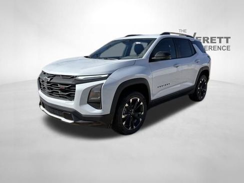 New 2026 Chevrolet Equinox RS w/ Convenience Package III FWD image 3