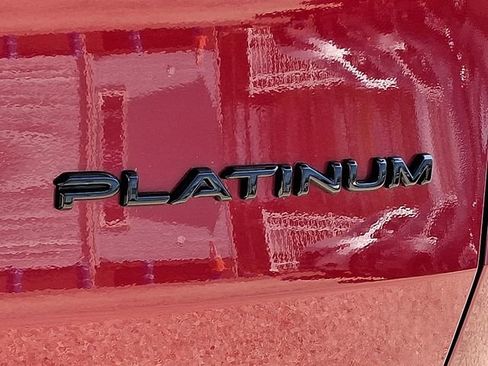 Used 2025 Toyota Grand Highlander AWD image 36