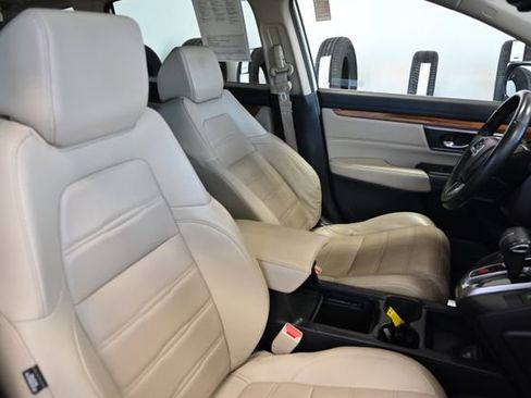 Used 2017 Honda CR-V EX-L image 9