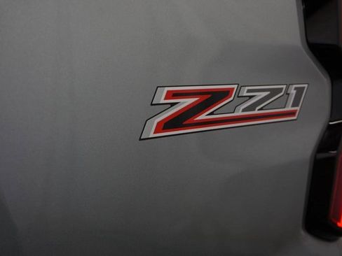 New 2025 Chevrolet Colorado Z71 image 8