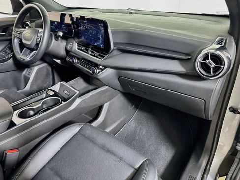 Certified 2025 Chevrolet Equinox LT w/ Convenience Package II FWD image 27