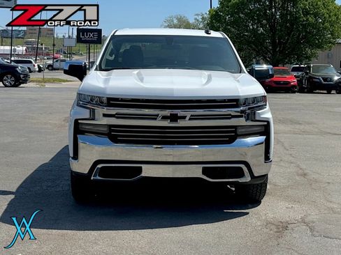 Used 2019 Chevrolet Silverado 1500 LT w/ All-Star Edition AWD/4WD image 2