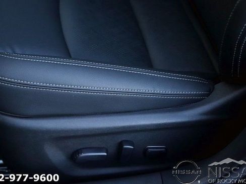 New 2025 Nissan Altima 2.5 SL image 15