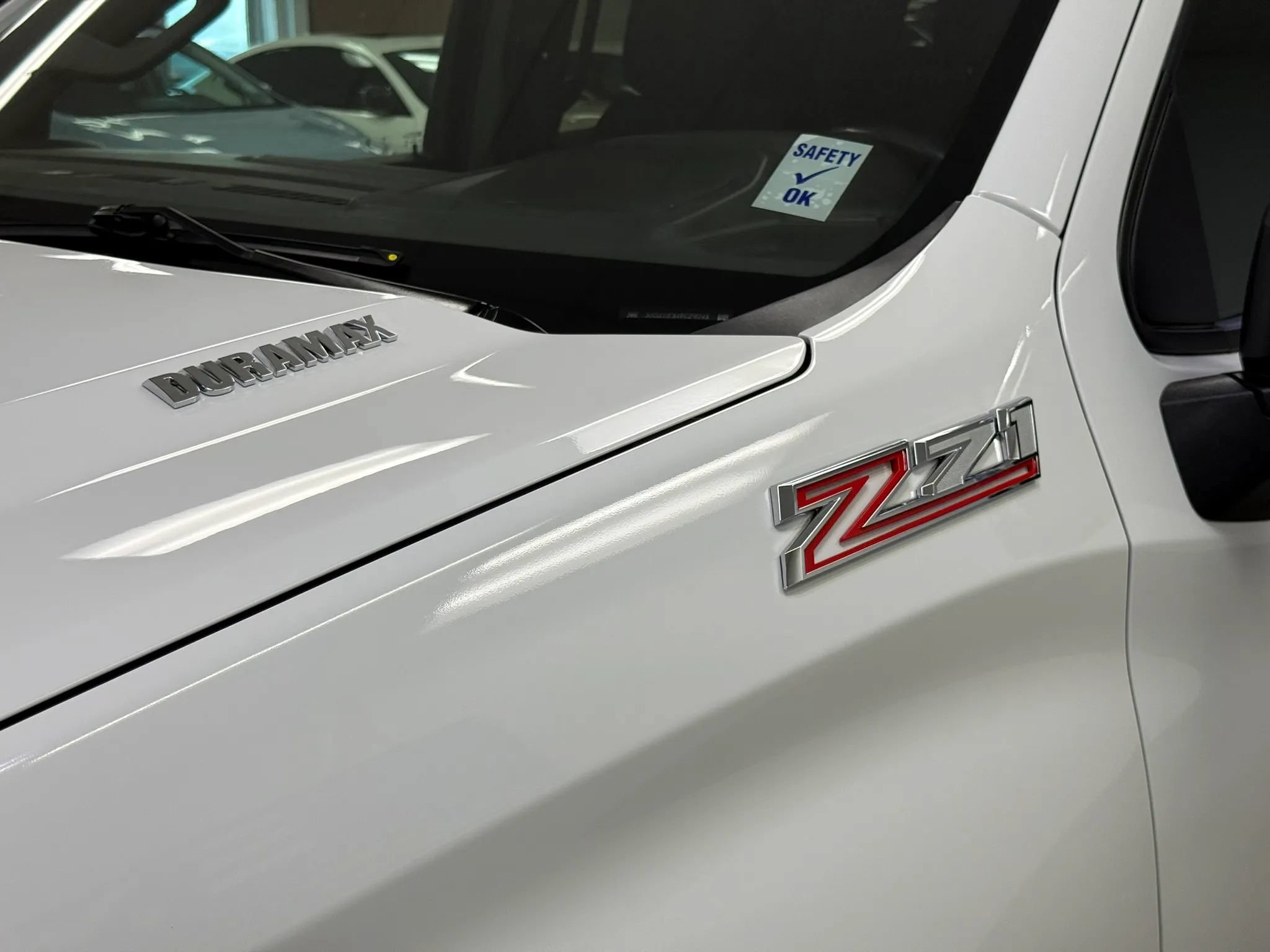 Used 2023 Chevrolet Silverado 1500 LT AWD/4WD image 25
