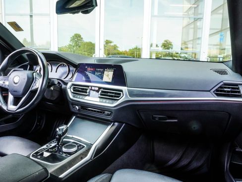 Used 2020 BMW 330i Sedan RWD image 19